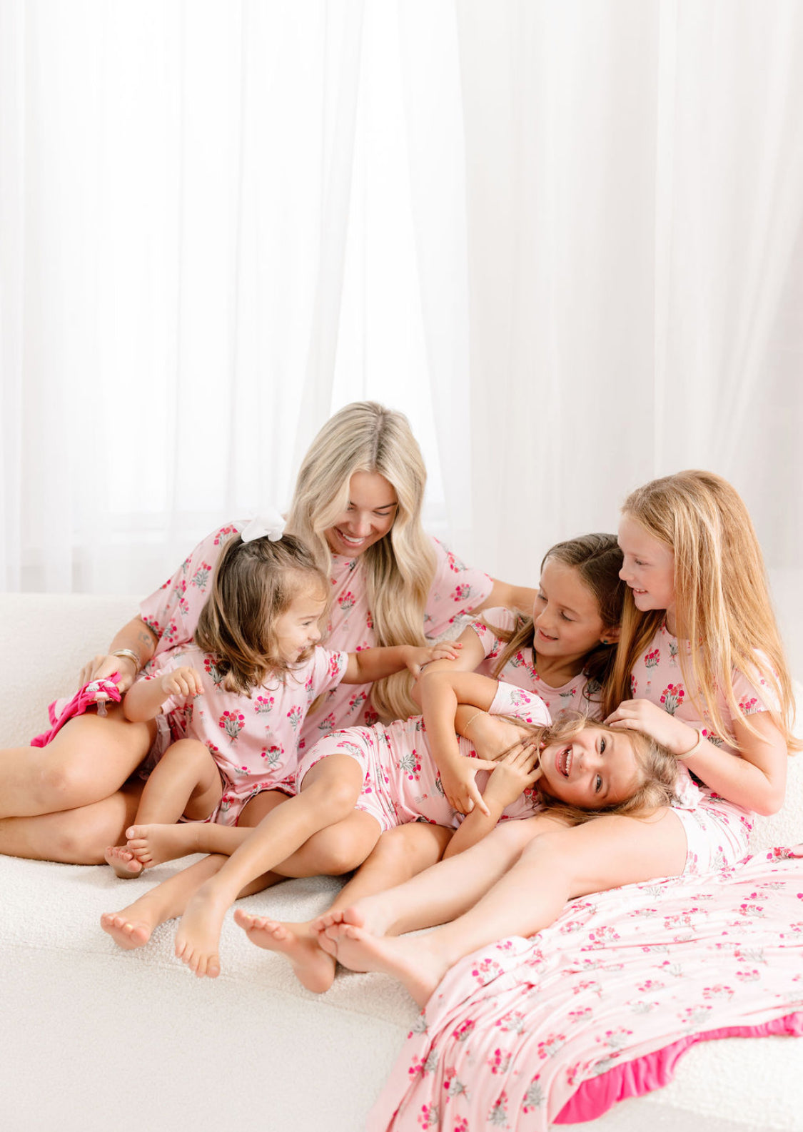 Callie Newspaper Floral Ruffle Bamboo Blanket