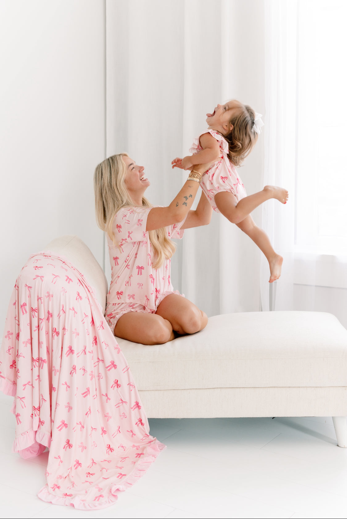 Andi Kate Bows Ruffle Bamboo Blanket