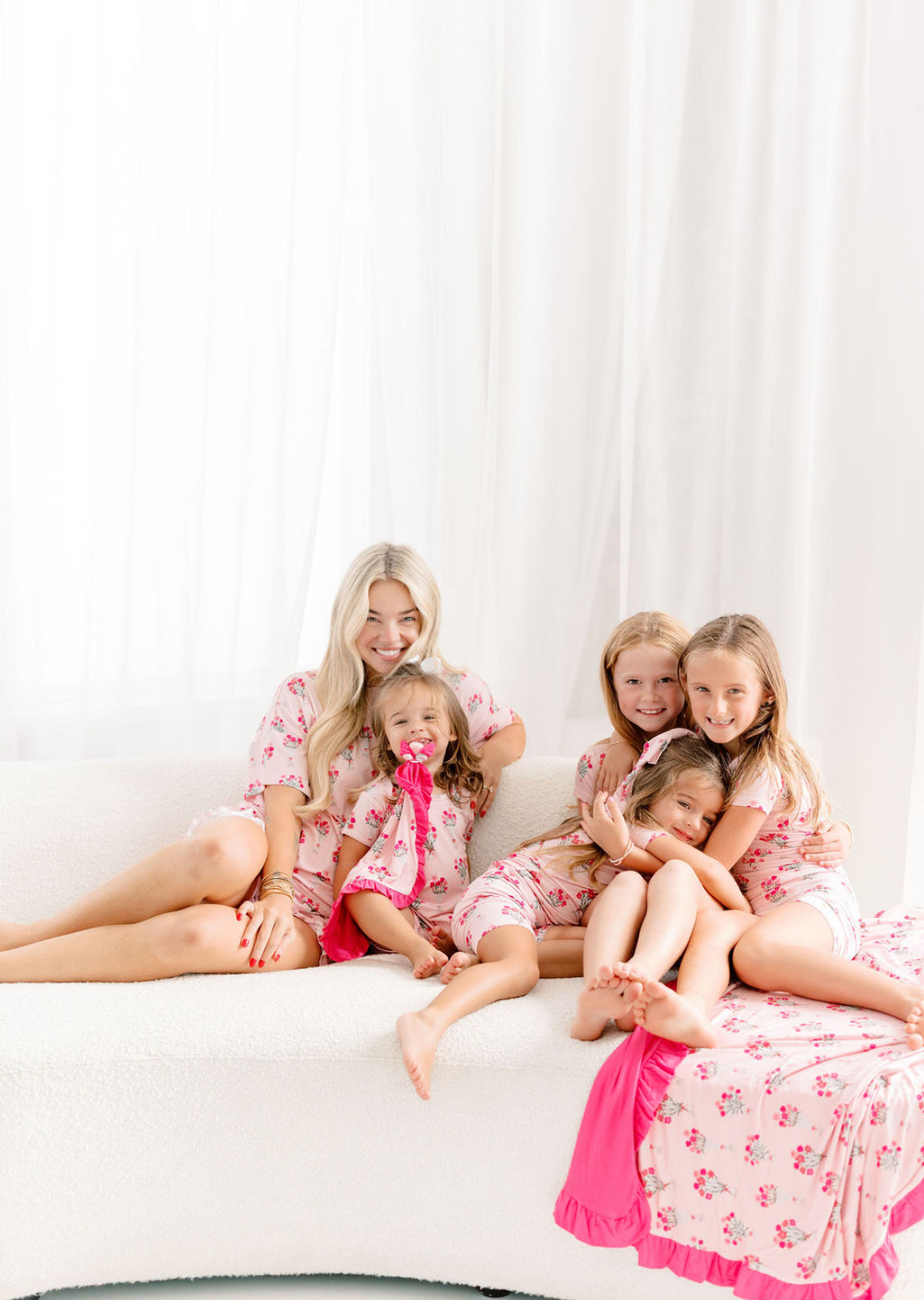 Callie Newspaper Floral Ruffle Bamboo Blanket