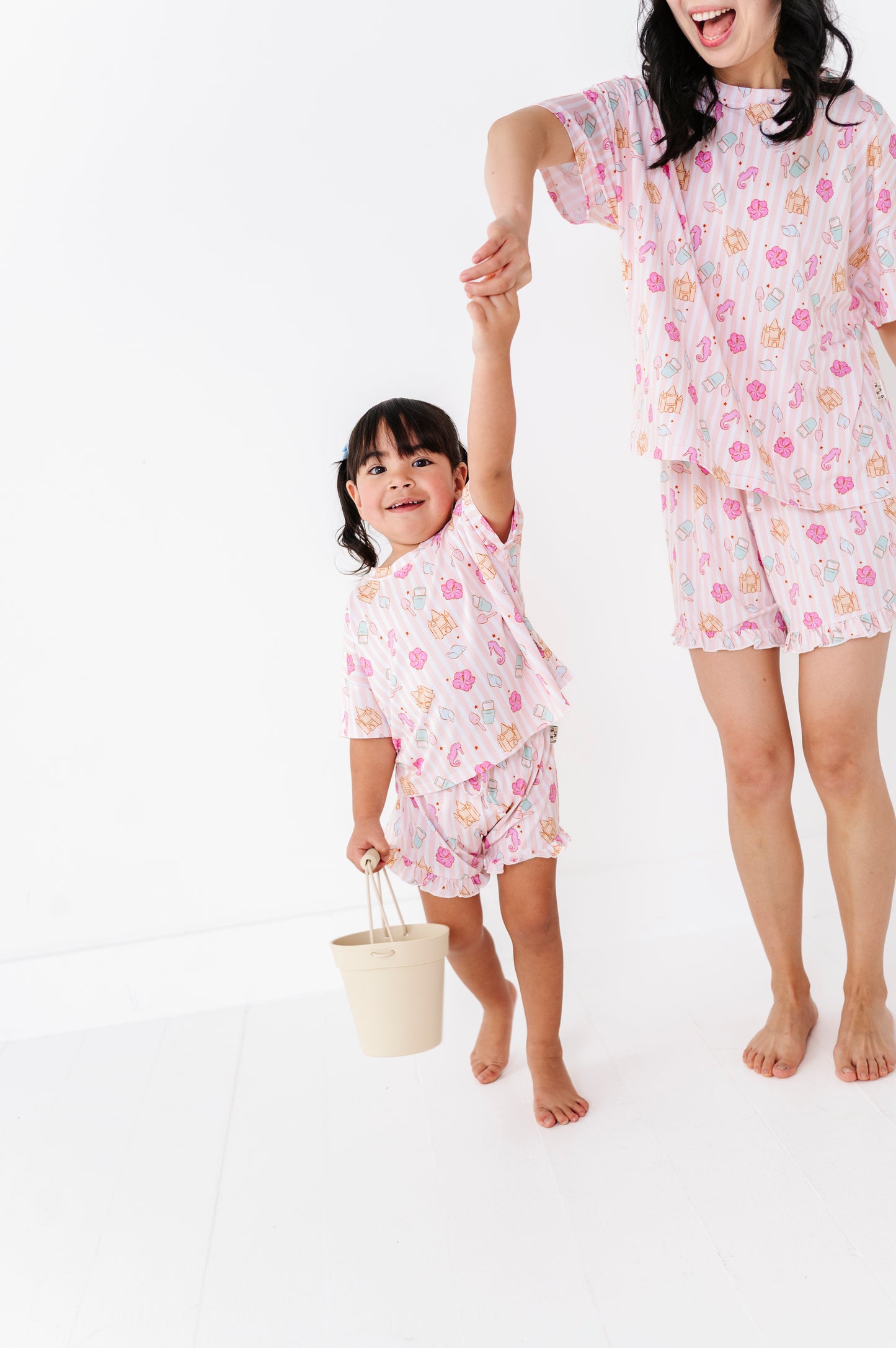 Hibiscus Harbor Ruffle Drawstring Short Set
