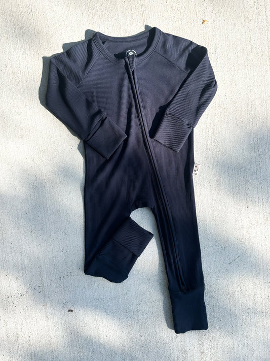 Steele Ribbed Zippy