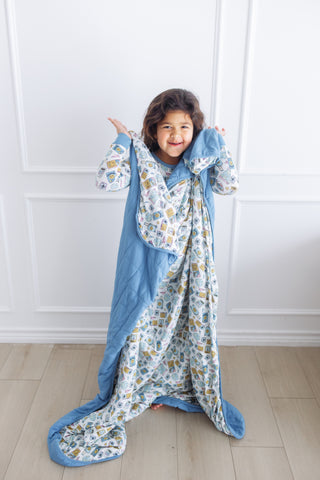 Jet Blue Skies Cloud Quilted Blanket