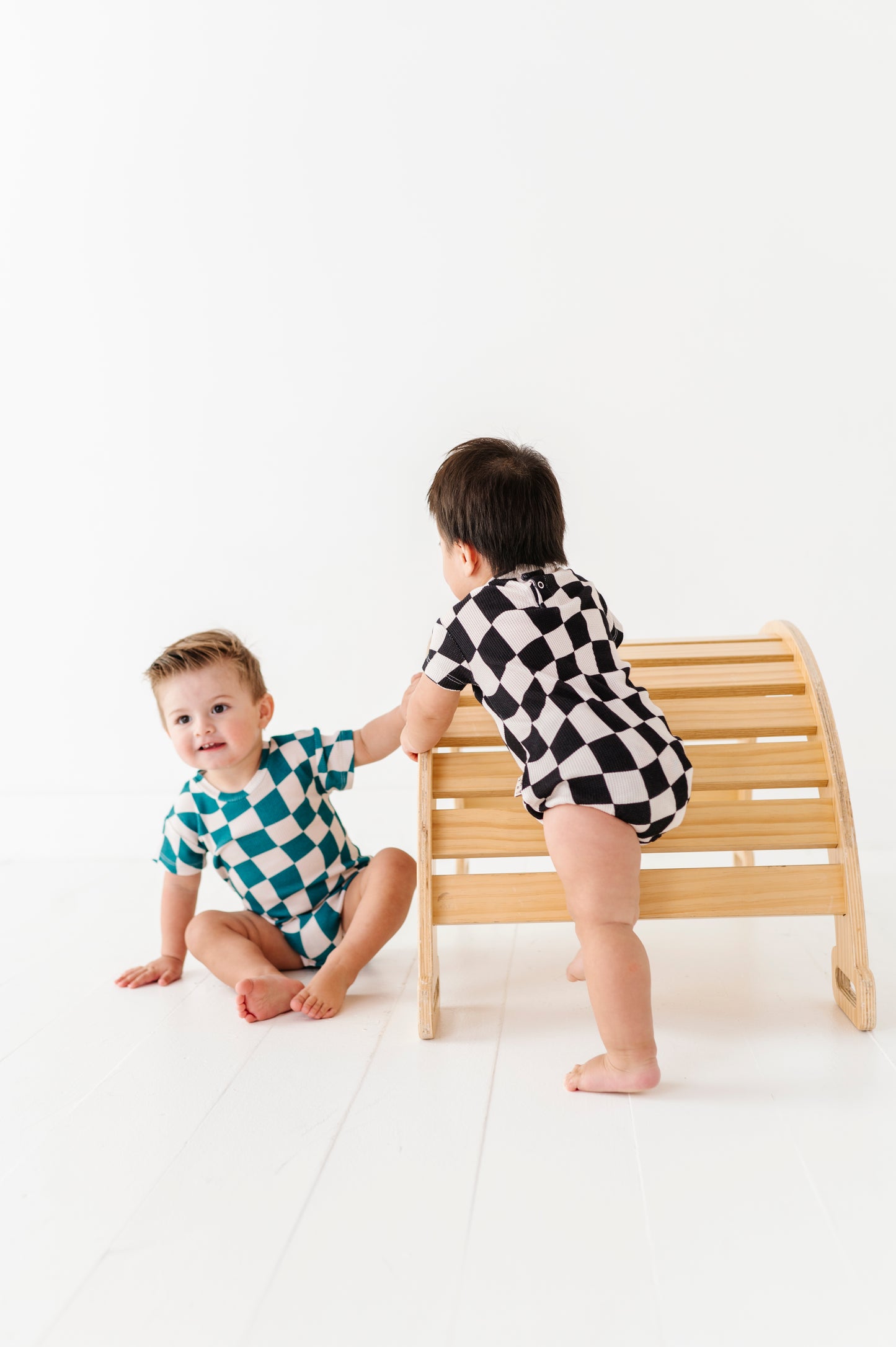 Wavy Check Waffle Knit Bubble