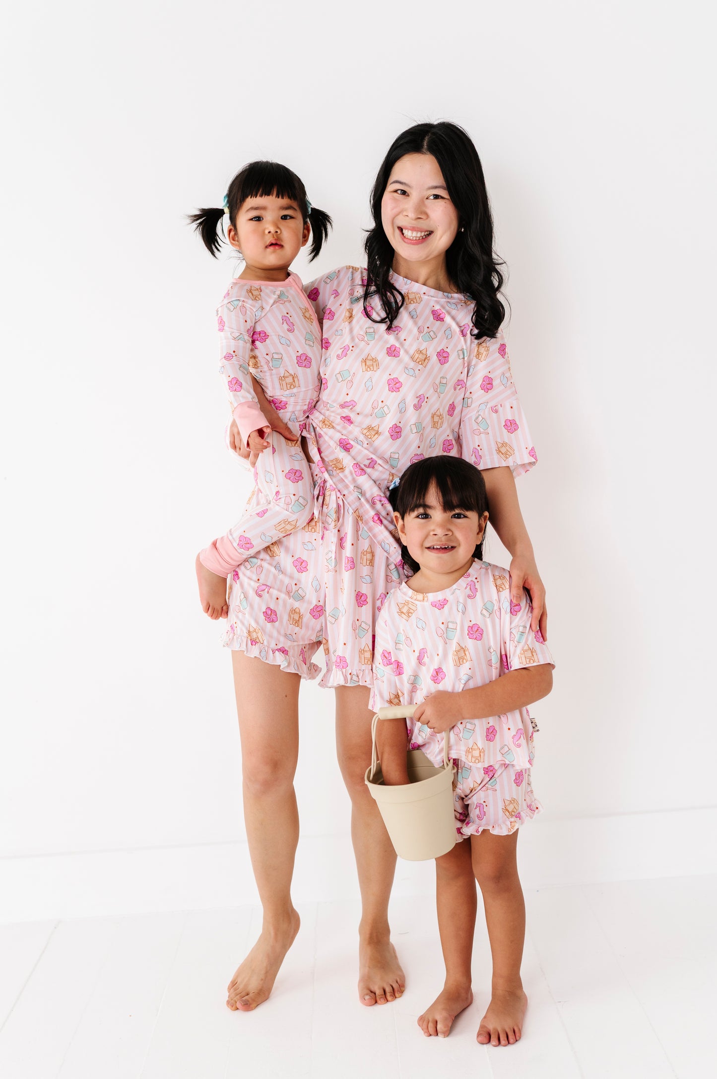 Hibiscus Harbor Ruffle Drawstring Short Set