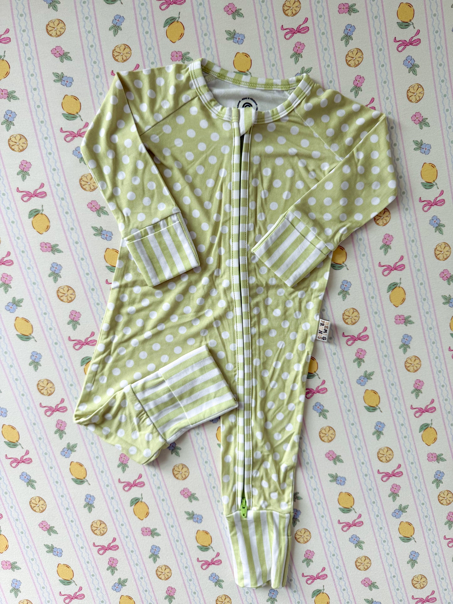 Polka Dot Zippys